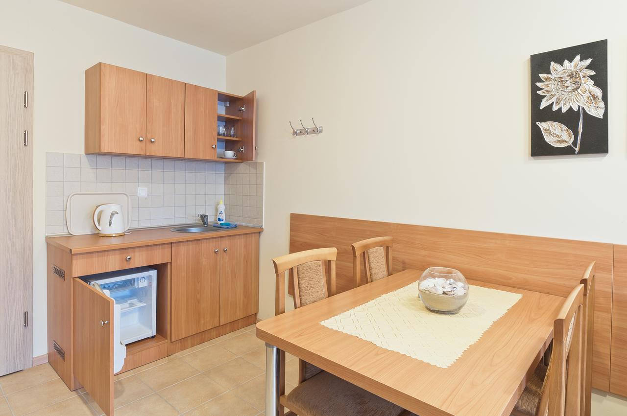 Osrodek Wczasowy Bursztyn Hotel Гданск Екстериор снимка