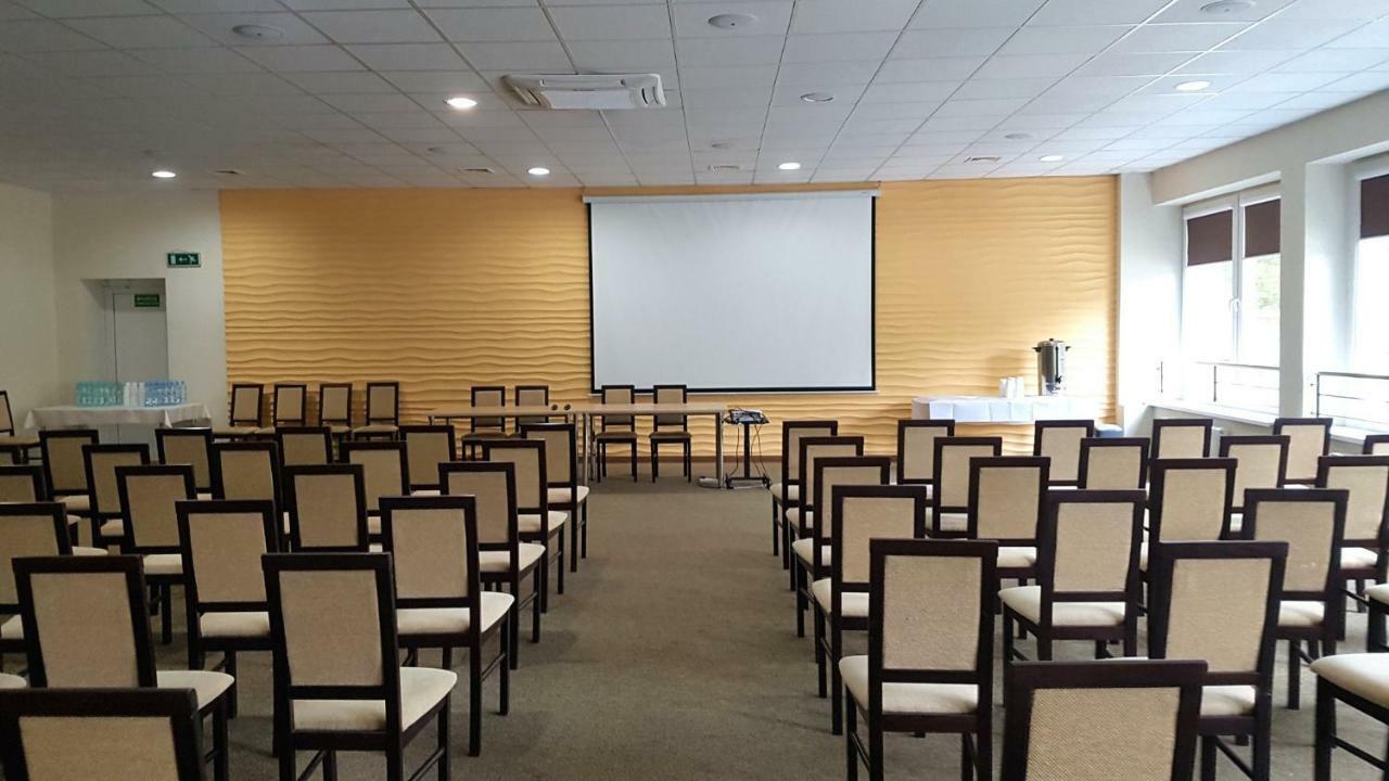 Osrodek Wczasowy Bursztyn Hotel Гданск Екстериор снимка